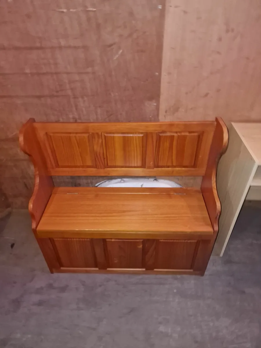 Bench with storage - Image 1