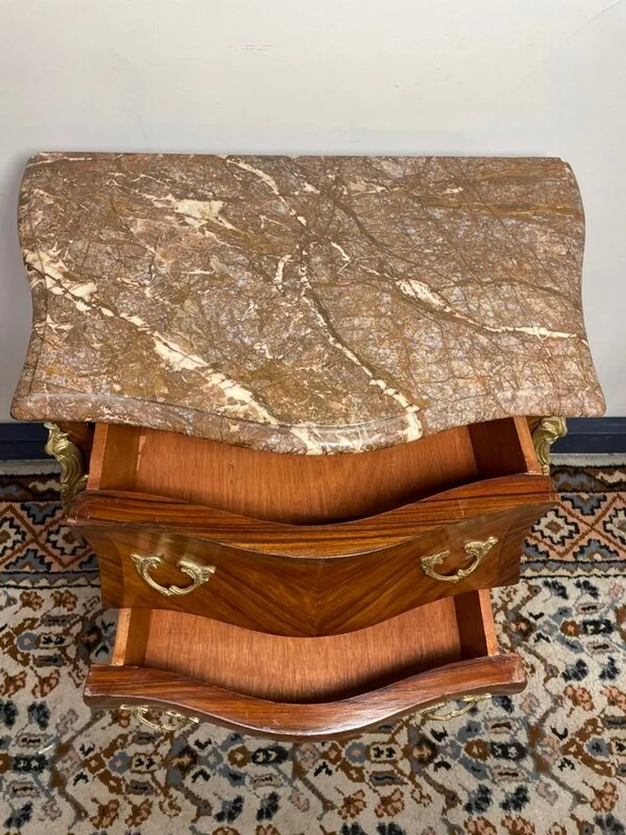 Fabulous French Mahogany Bombe Commode, Chest of Drawers w. Marble Top - Image 2
