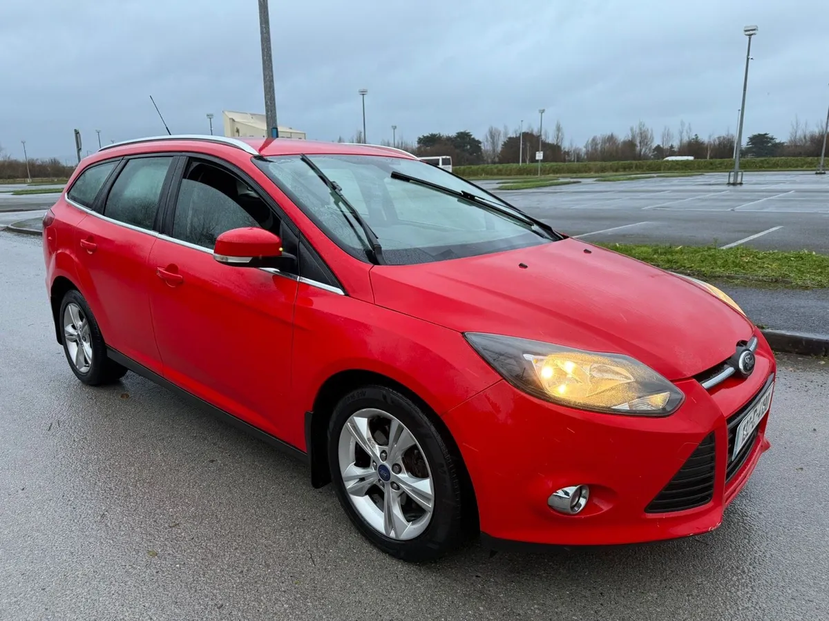 Ford Focus 1.6TDCI ZETEC, 2013 - Image 3