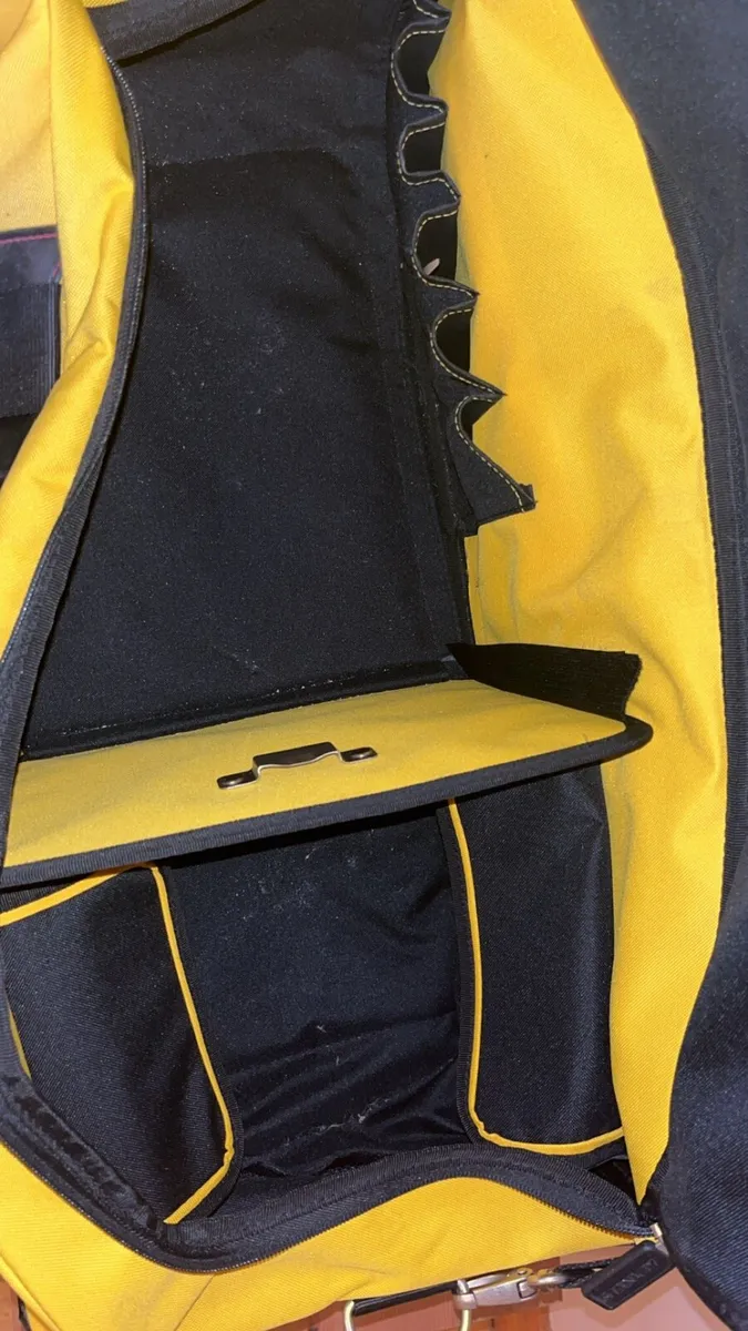 Stanley Fatmax rolling duffle bag - Image 2