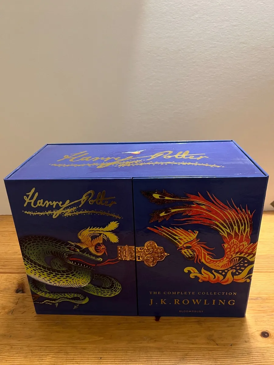 Harry Potter Deluxe Signature Edition 1-7 Box Set - Image 1