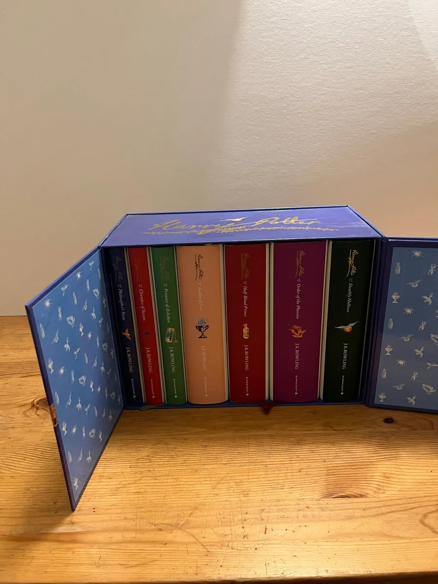 Harry Potter Deluxe Signature Edition 1-7 Box Set - Image 2