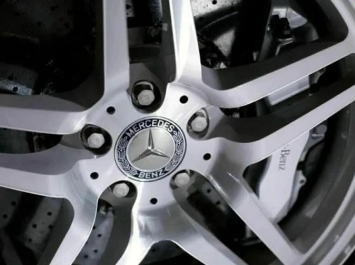 4 x Mercedes Centre Cap (Blue) FREE POST - Image 3