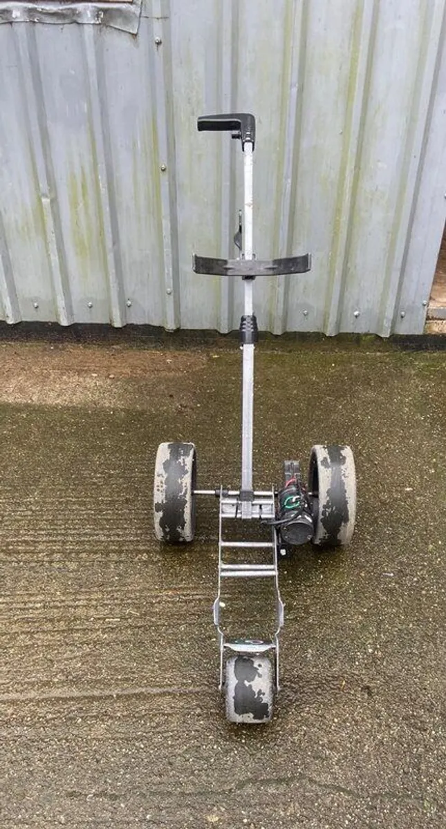 Golf Trolly - Image 1