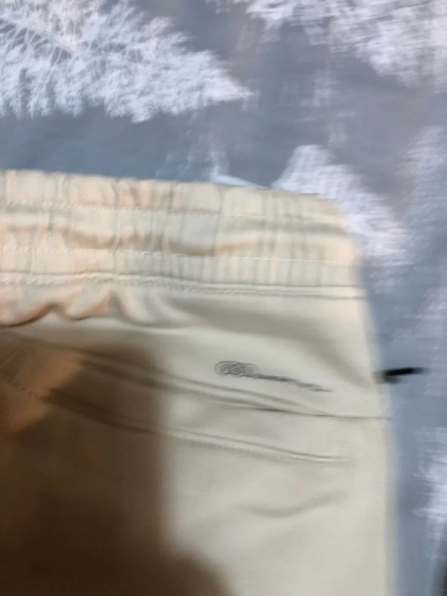 Mens combats size M €10 - Image 3