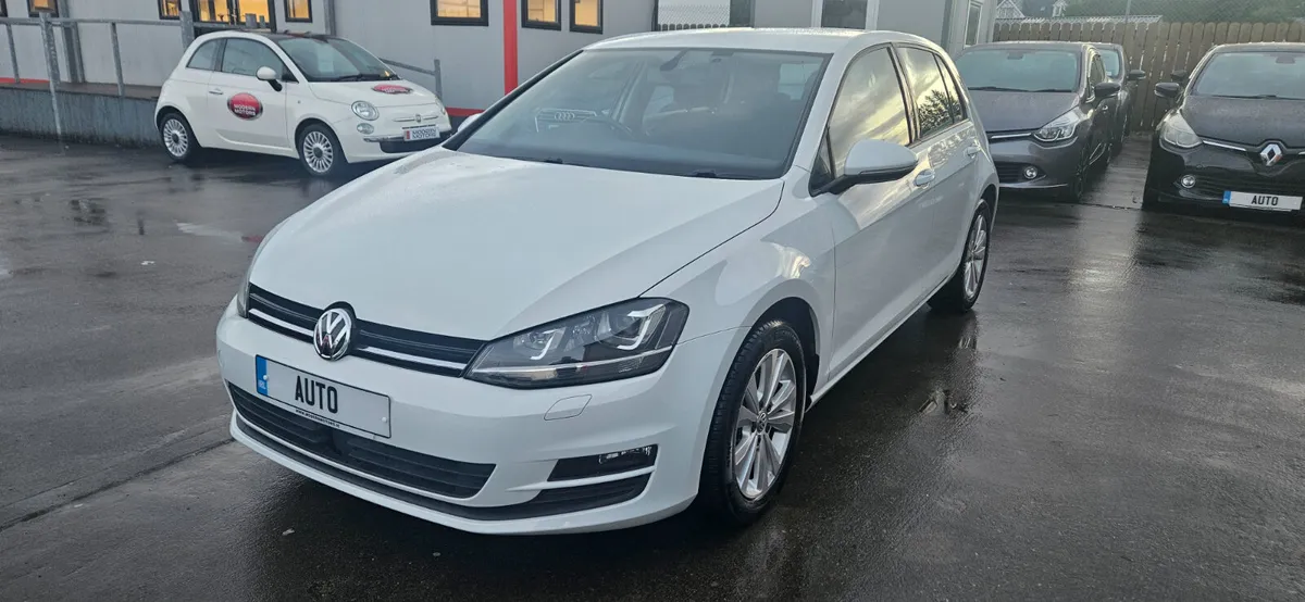 Volkswagen Golf automatic 1.2 comfort dsg low kms - Image 2
