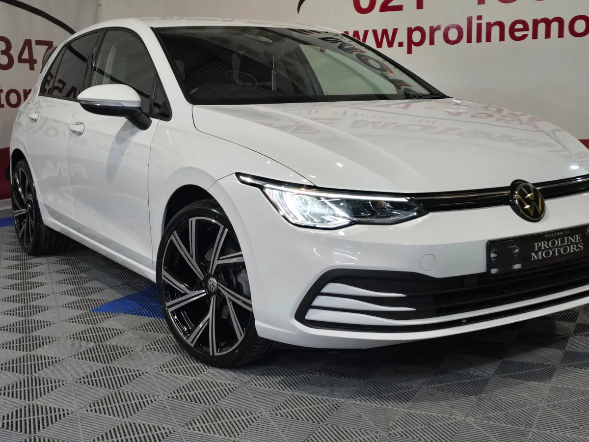 212 VW GOLF 2.0 TDI DSG AUTOMATIC - Image 2