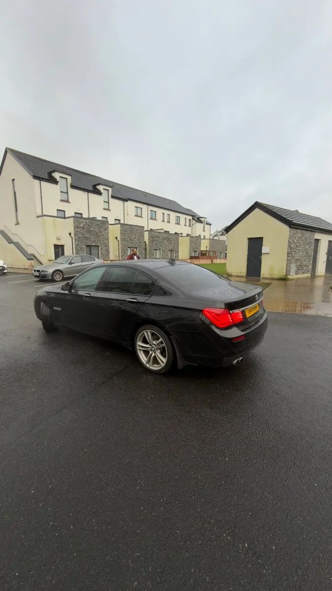 2011 BMW 730d m-sport - Image 2