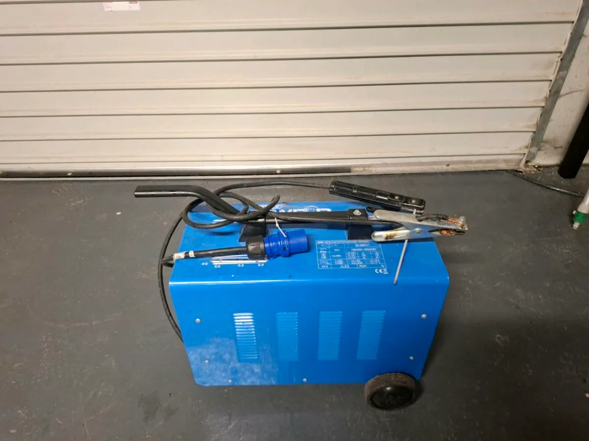 Draper 260 amp welder - Image 1