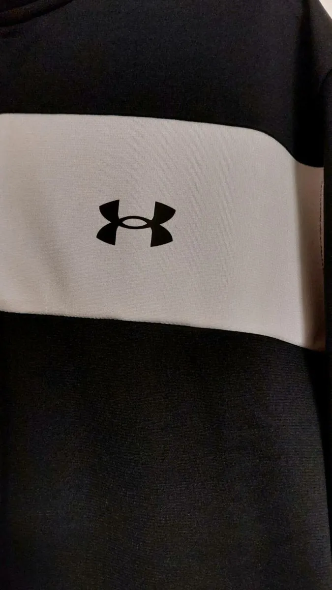 Under Armour zipped hoodie - new - Image 2