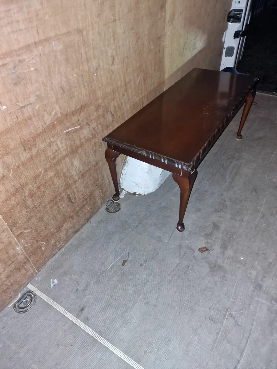 Mahogany coffee table - Image 2