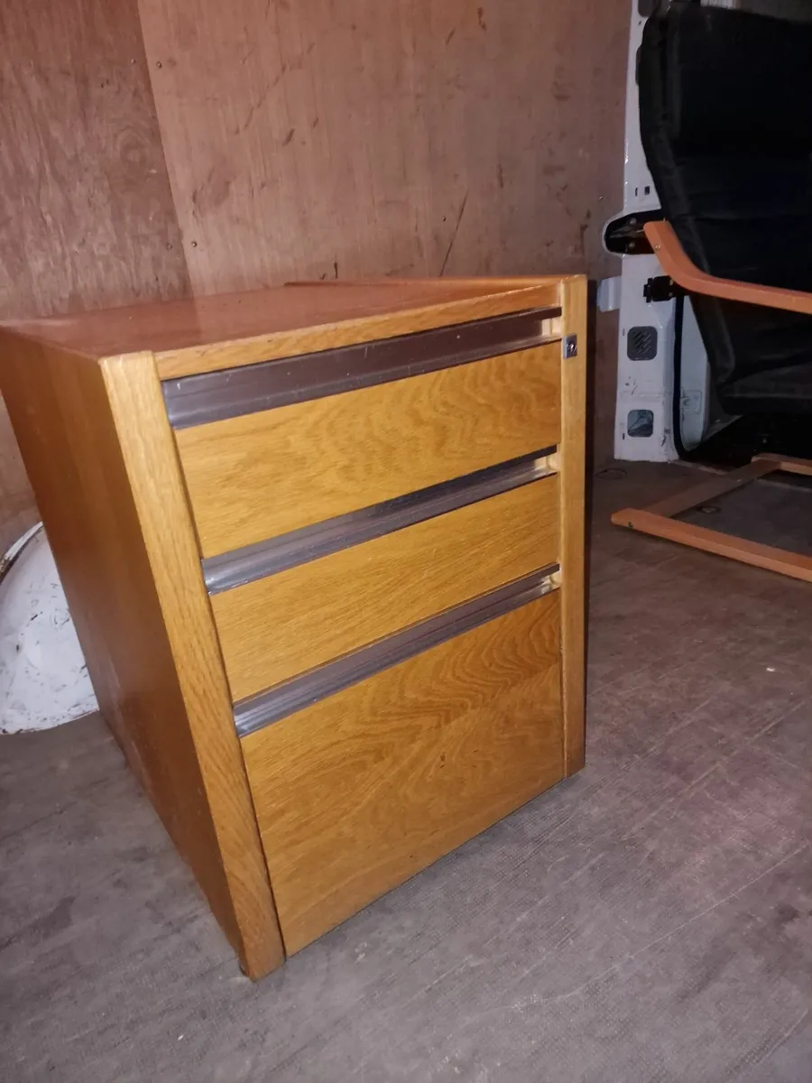 Office filing cabinets - Image 2