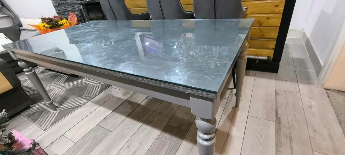 Dinning table and chairs - Image 2