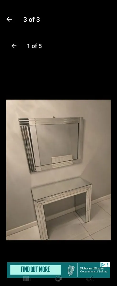 Console table and mirror - Image 1