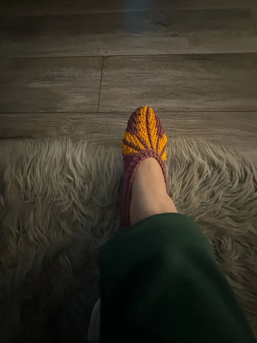 Handmade knitting slippers - Image 3