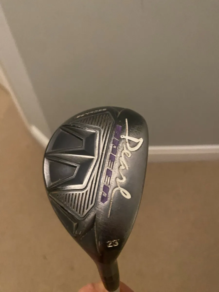 Golf hybrid - Image 1