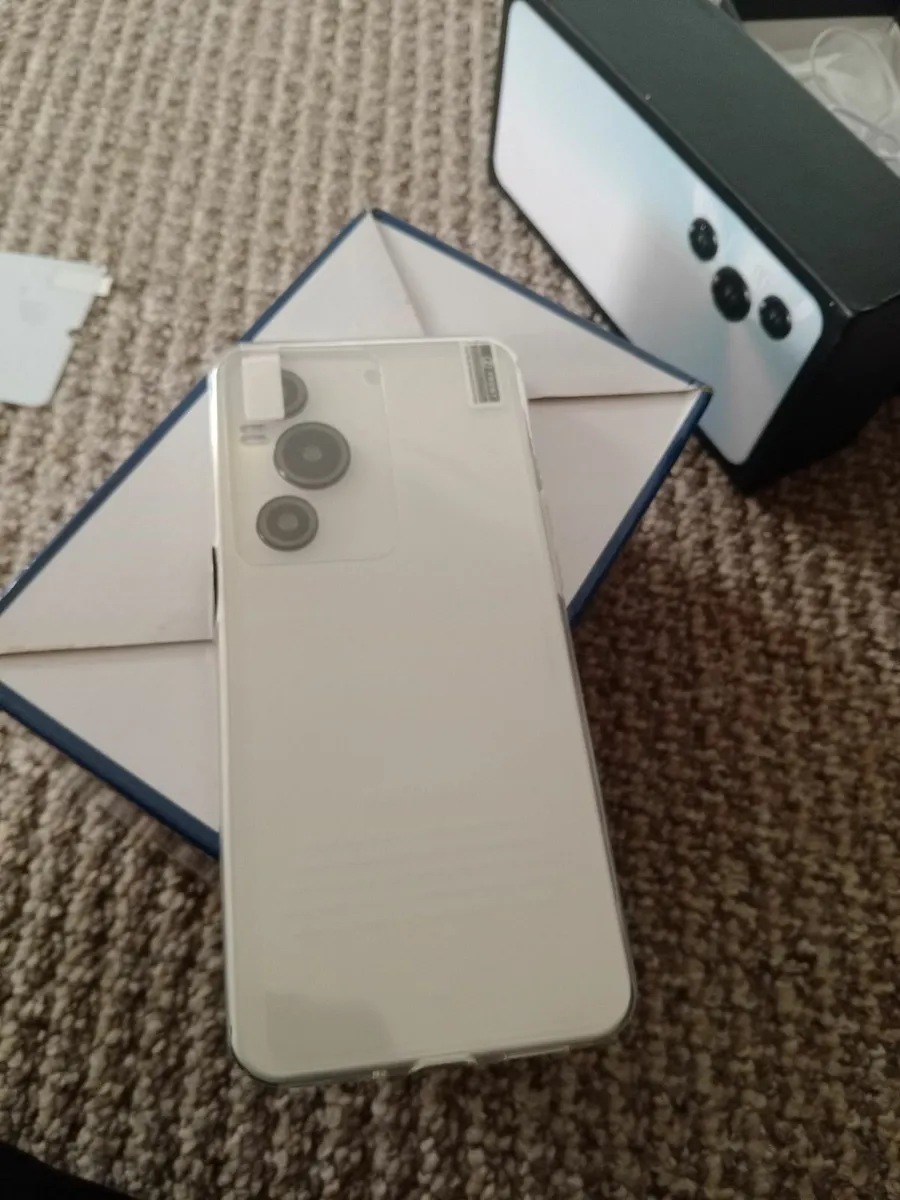 Smart phone - Image 1