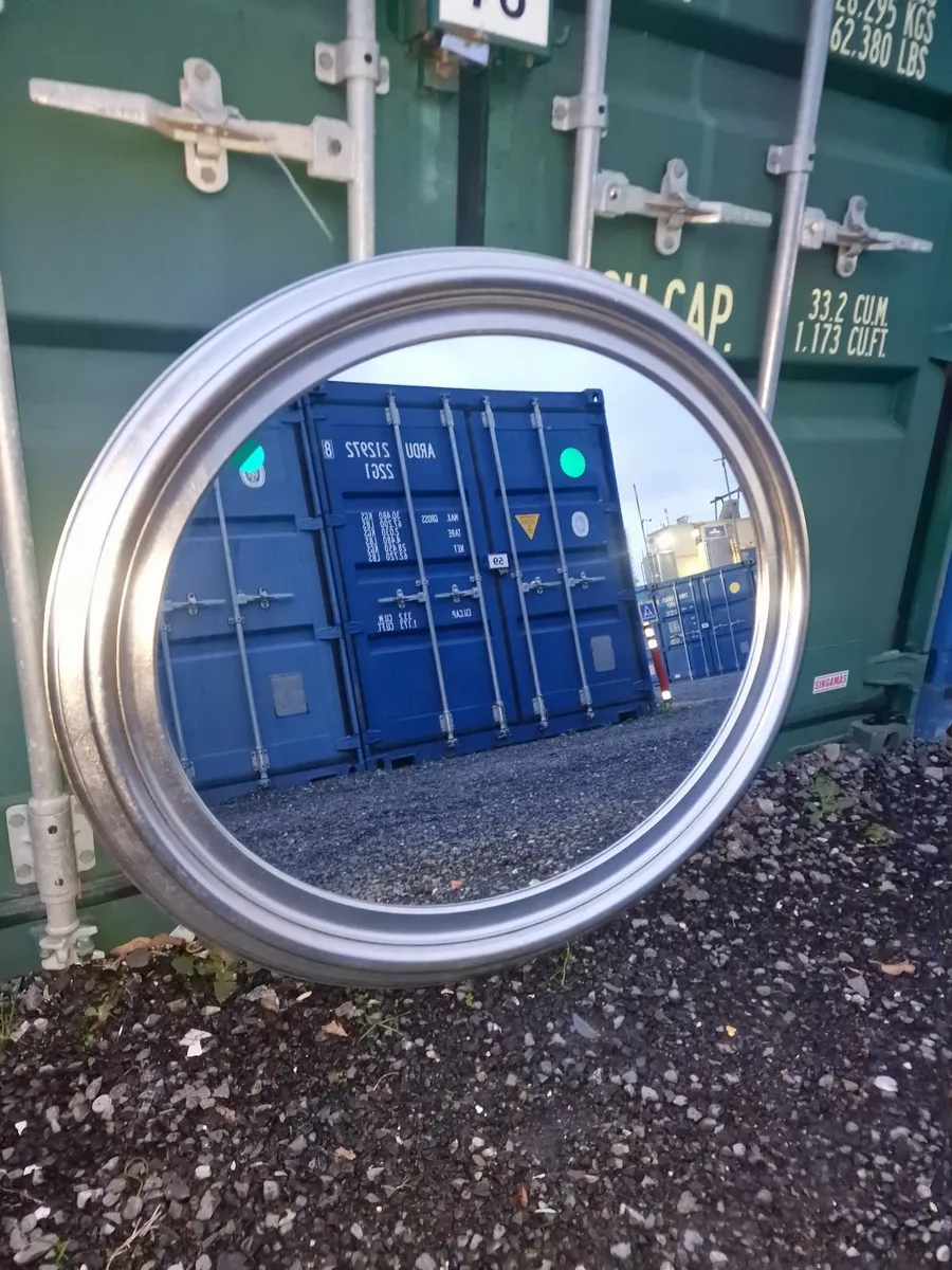 Mirror - Image 2