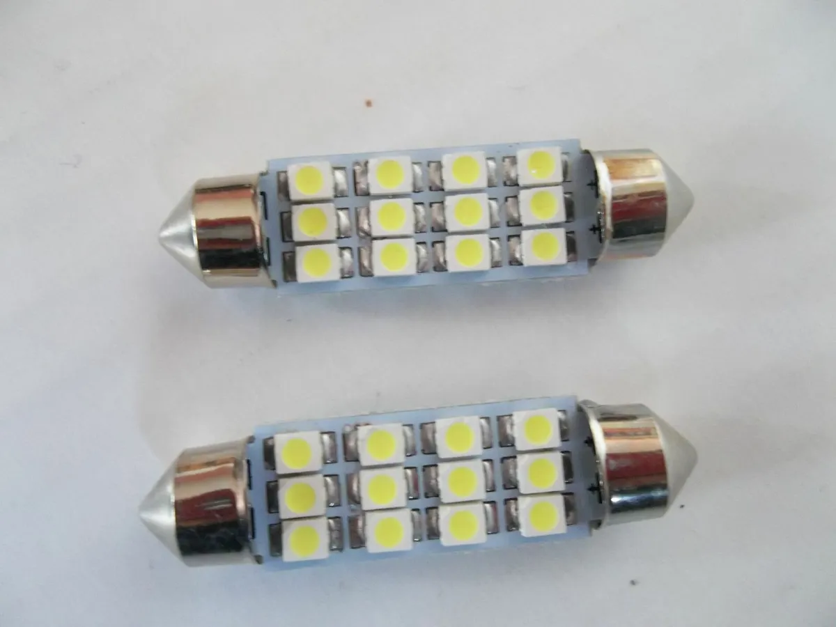 White 12 SMD LED Festoon Dome Bulb Lamp Light 12v - Image 1