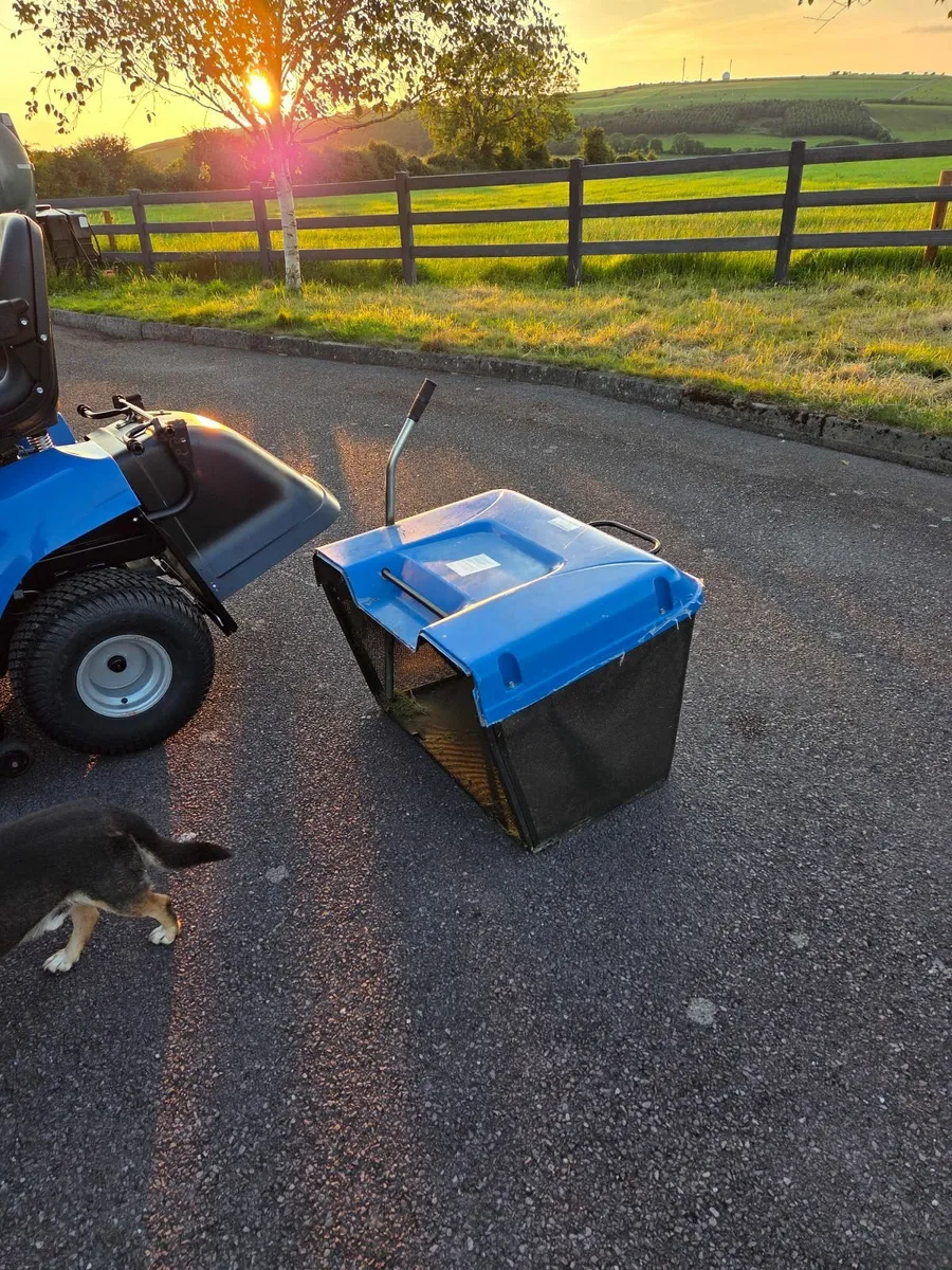 Lawnmower ride on - Image 3