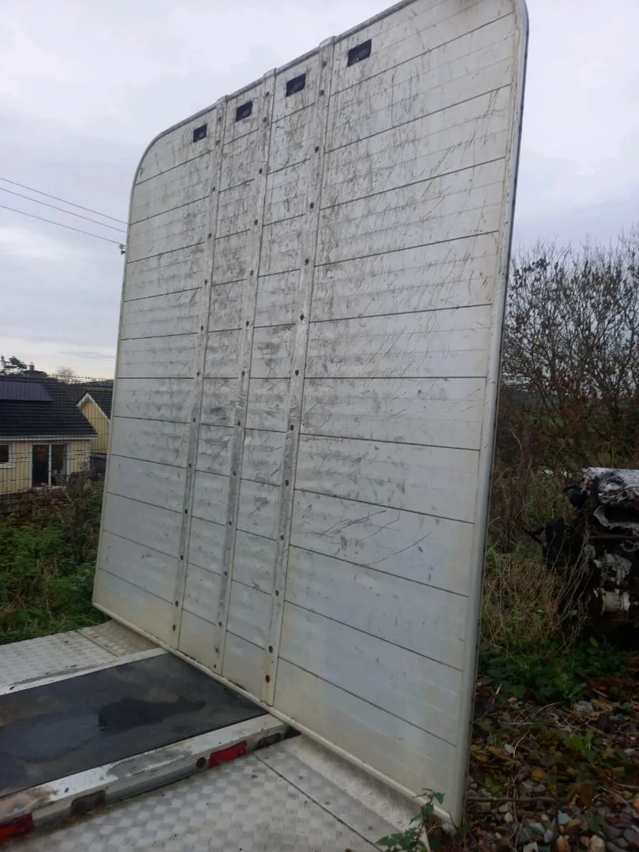 ALUCAR TIMBER BODY - Image 3