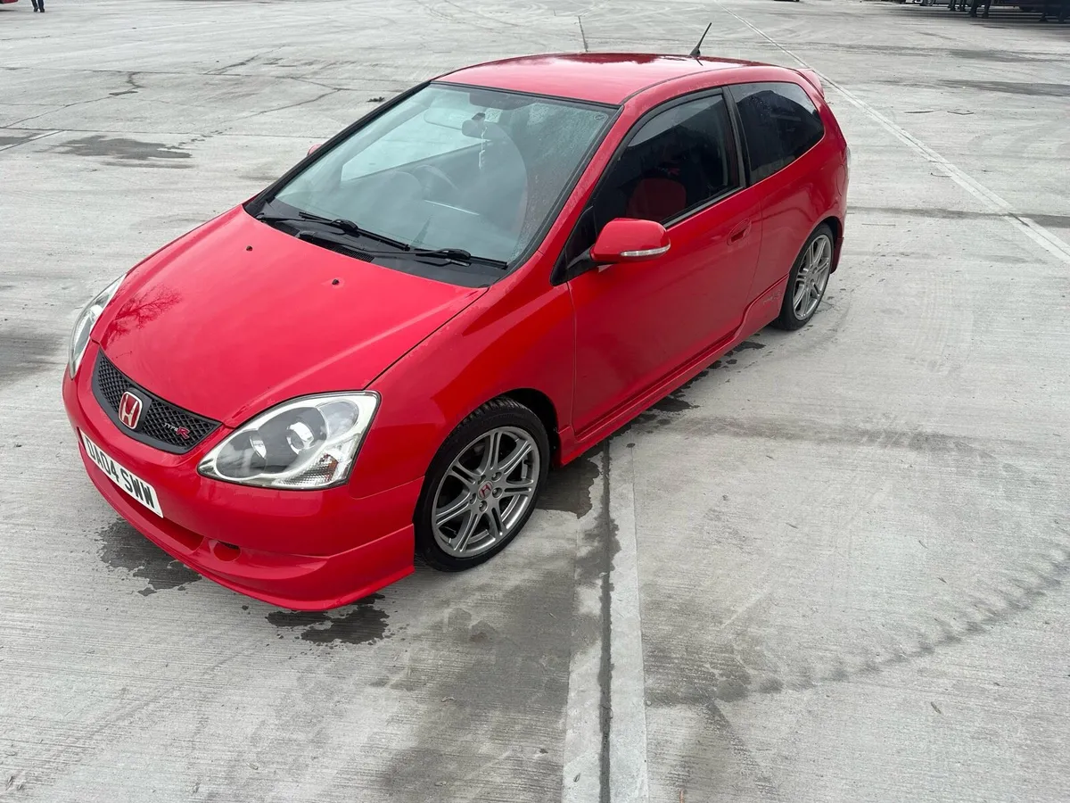 Honda civic EP3 Type R 2004 facelift - Image 1