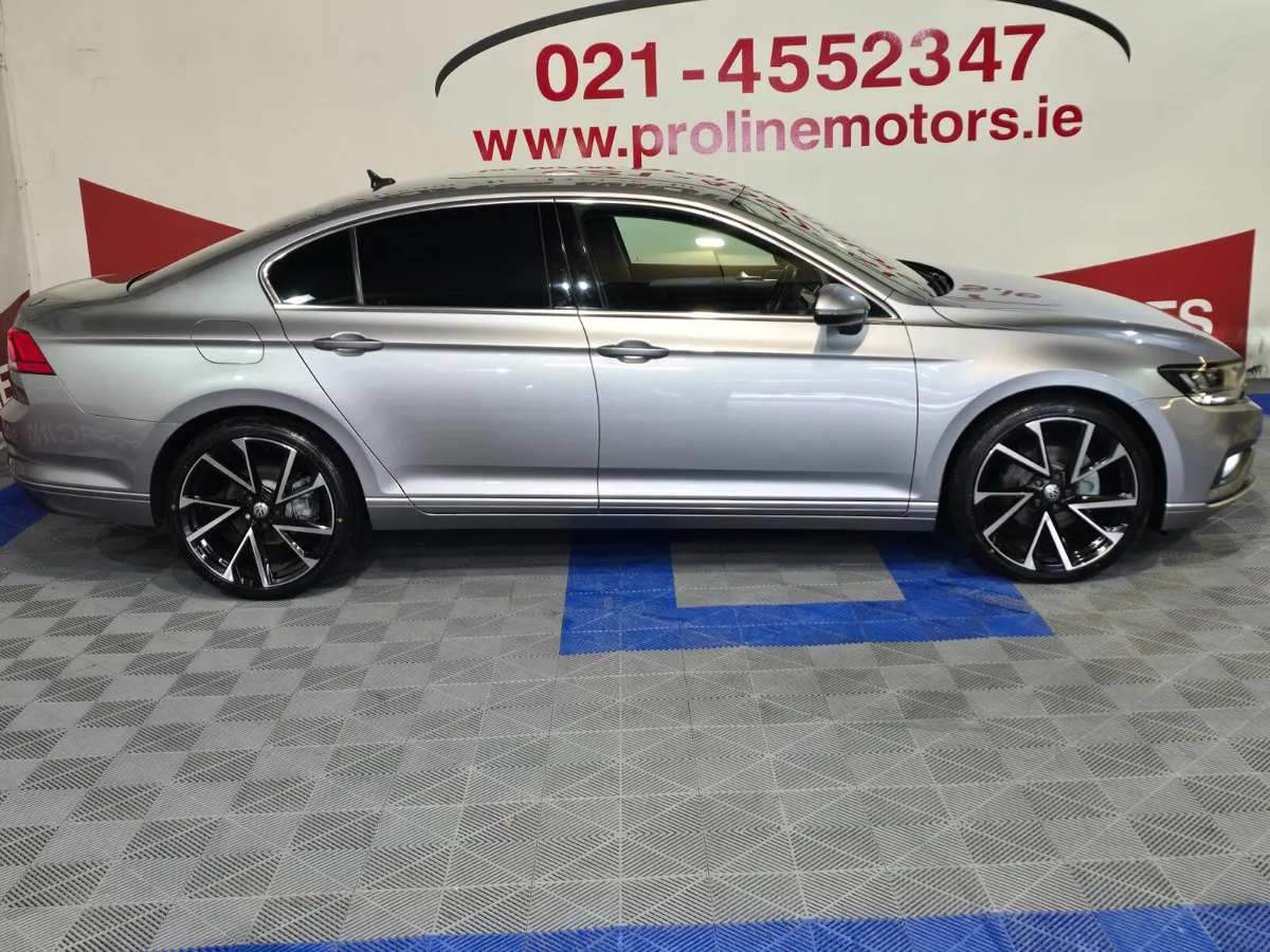202 VW PASSAT 2.0 TDI 150 BHP 6-SPEED - Image 4