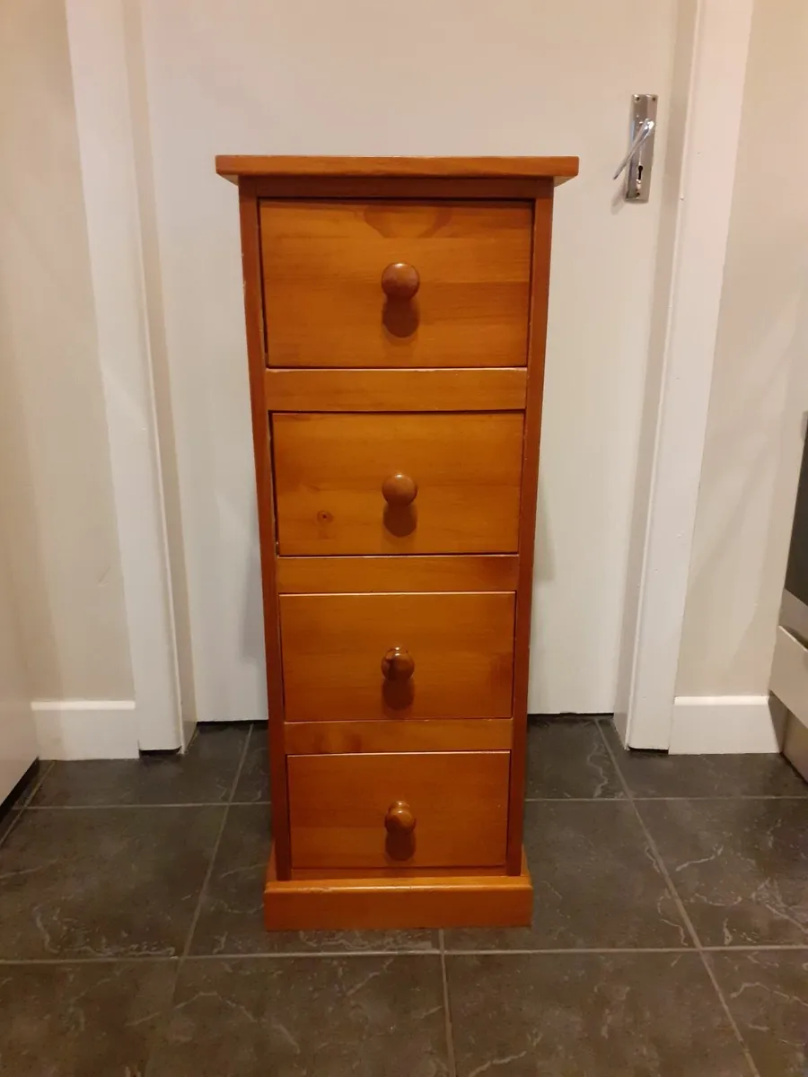 Chest of drawers - Image 1