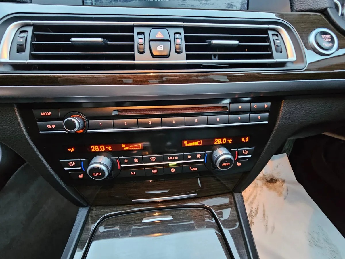 BMW 730D 2011  low miles €8990 no offers - Image 3