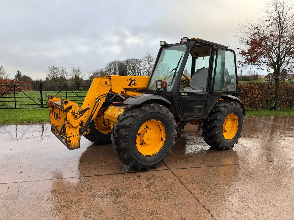 JCB 526S - Image 1