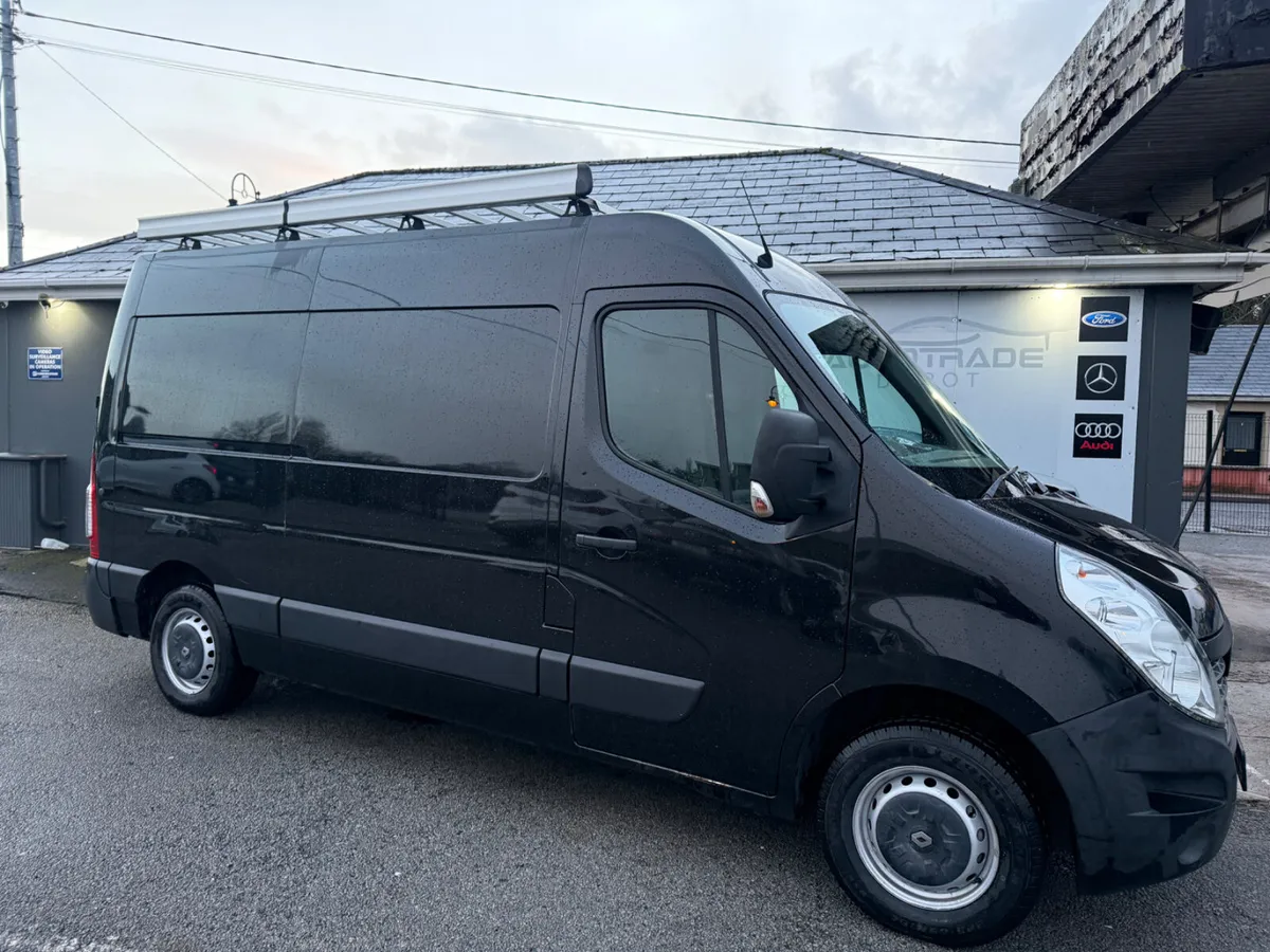 RENAULT MASTER MWB - Image 2