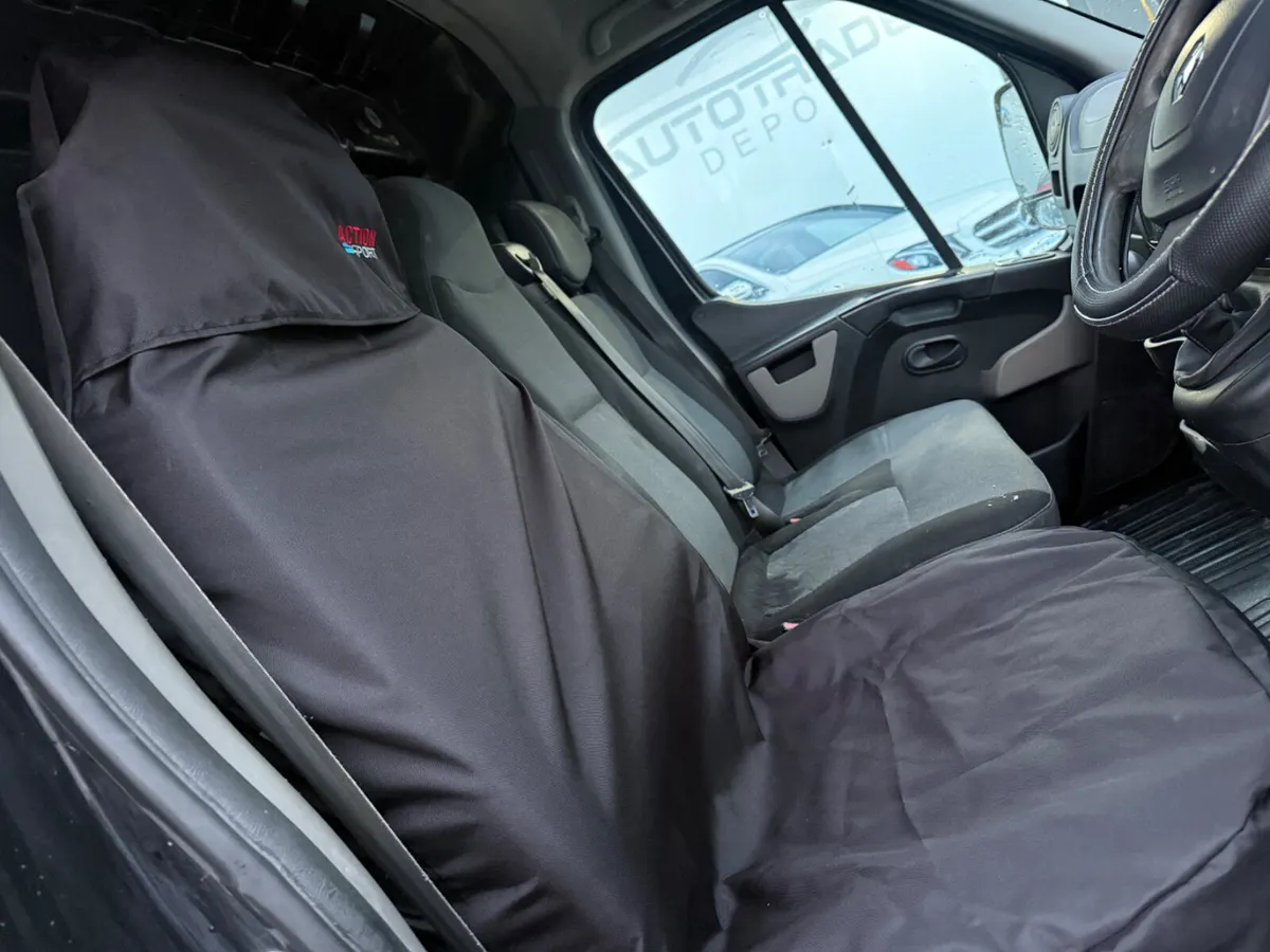 RENAULT MASTER MWB - Image 4