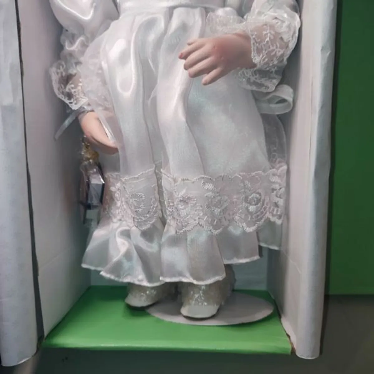 Grainne Porcelain Doll by Knockeen Gifts unused - Image 3