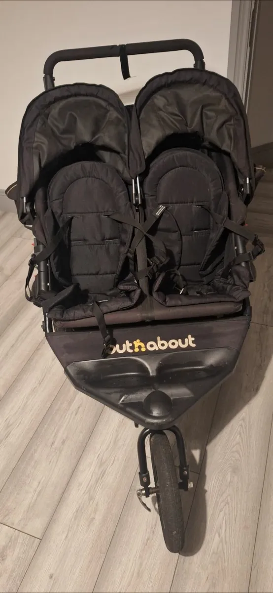 Double out and about buggy - Image 1