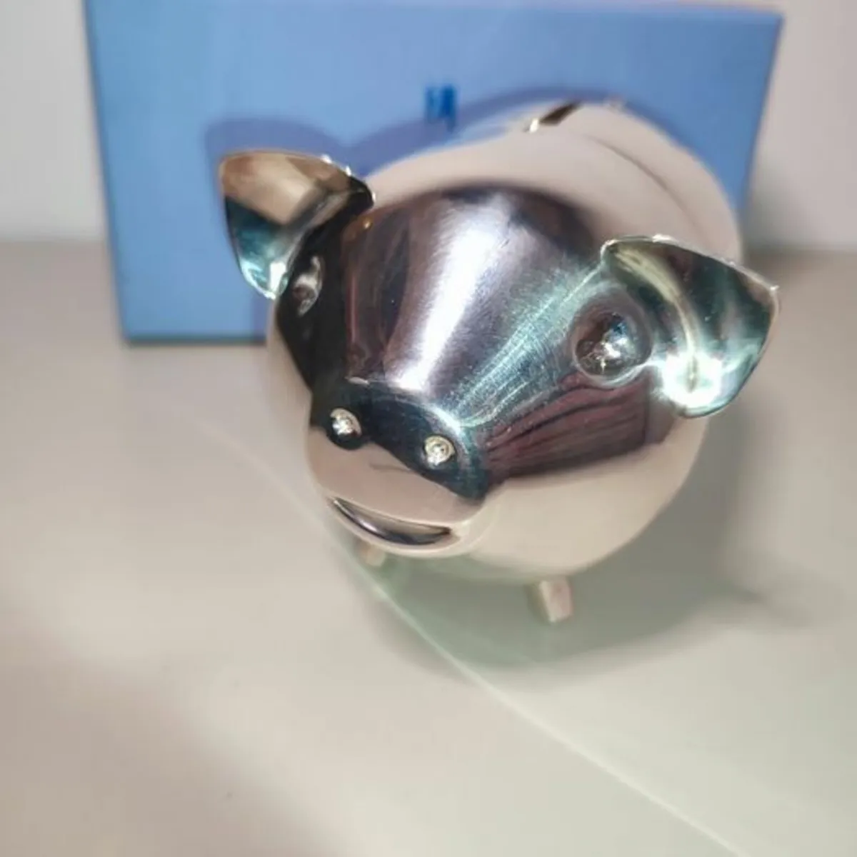 Newbridge silverware Piggy Bank Approx 12x8cms g/c - Image 1