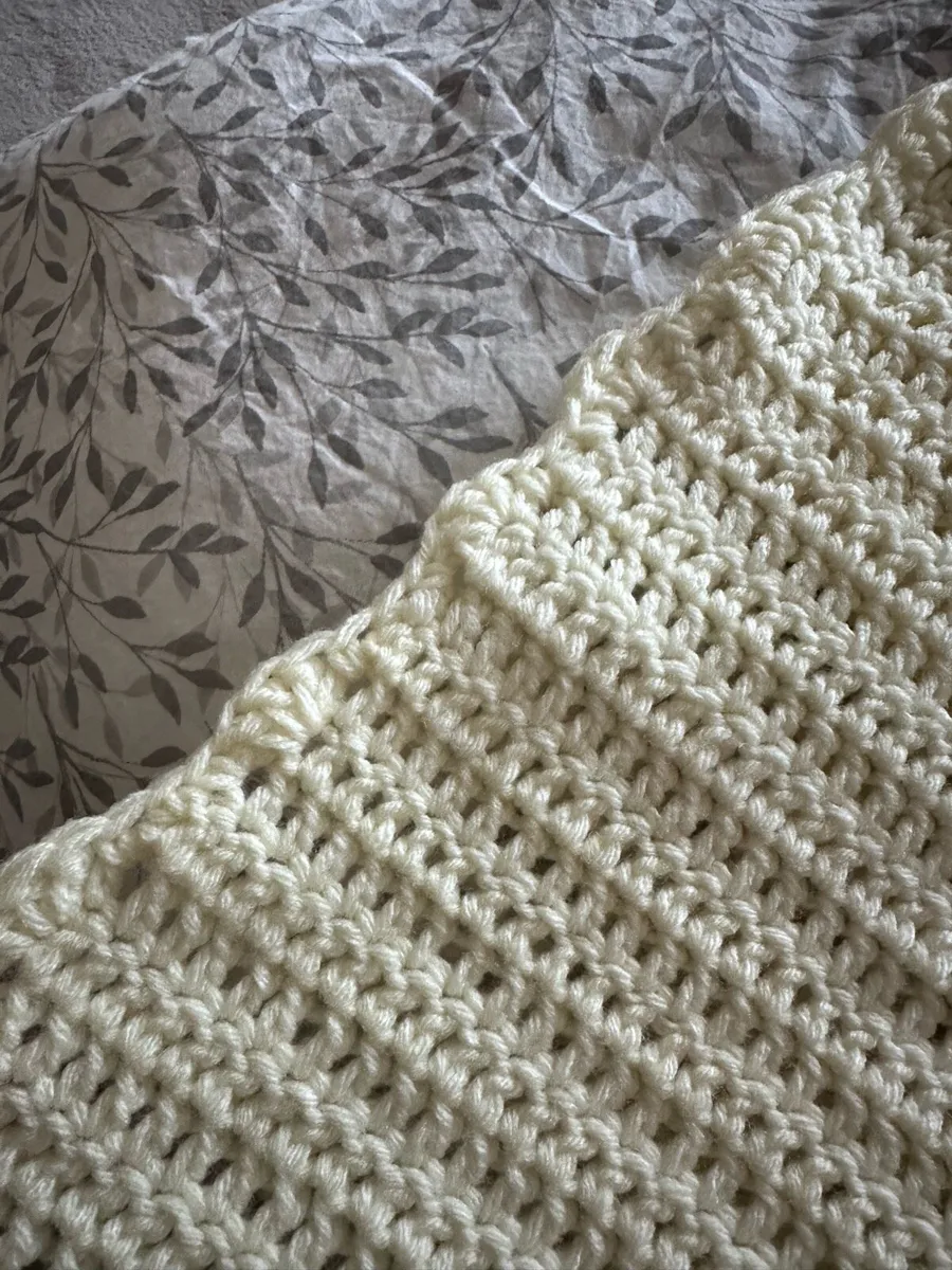 Handmade Crochet Baby blanket - Image 2