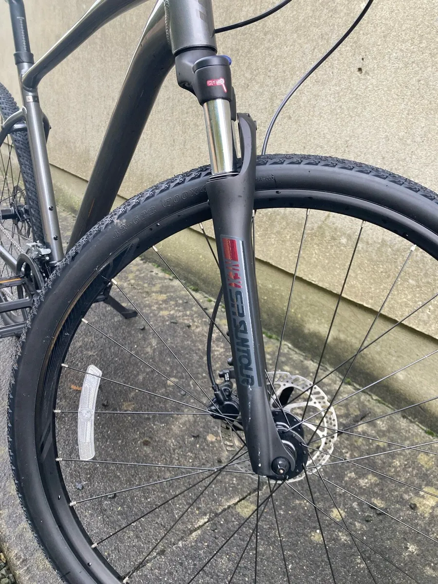 GIANT ROAM 2 - Image 4