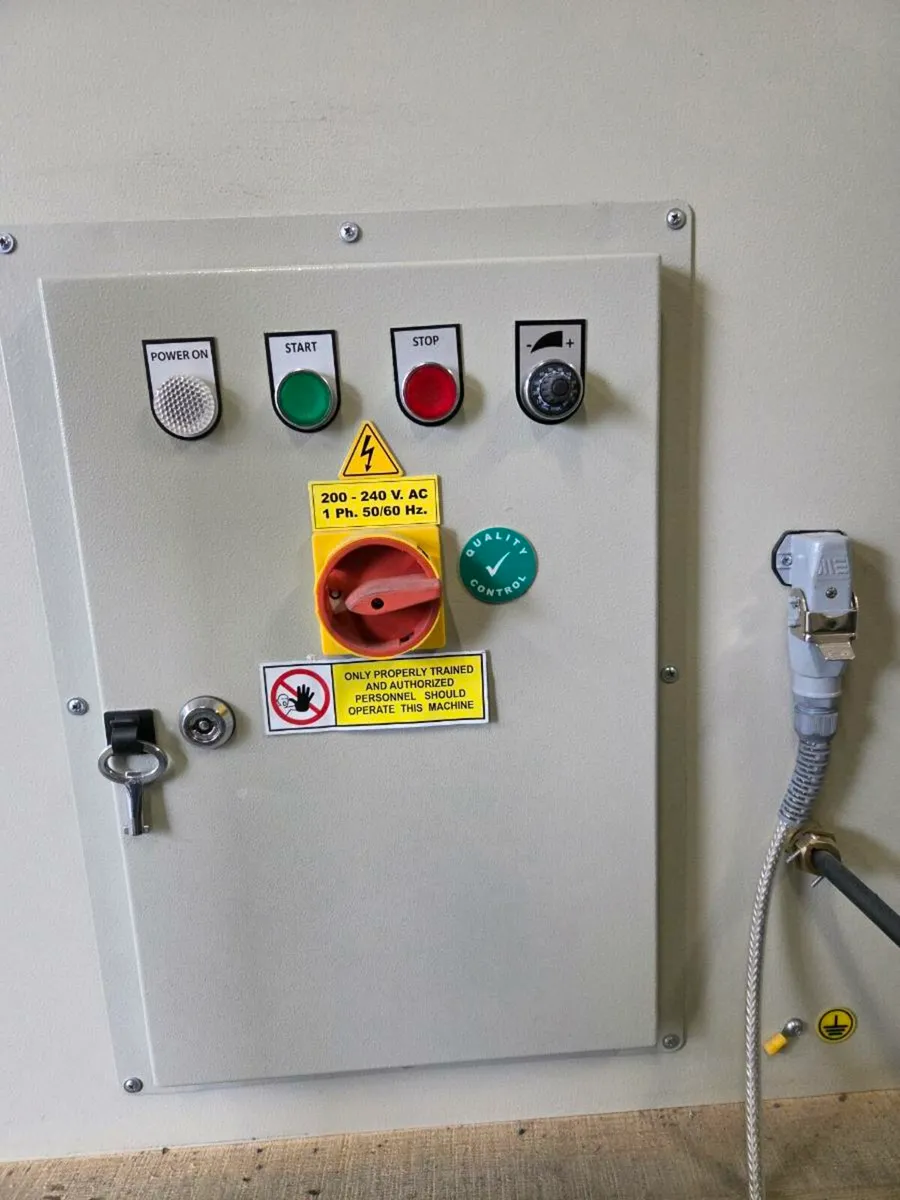 Sectional/ Ring roller - Image 3