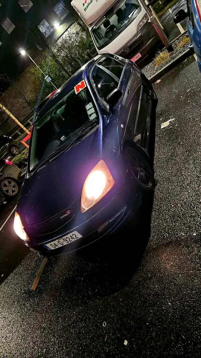 Honda civic - Image 2