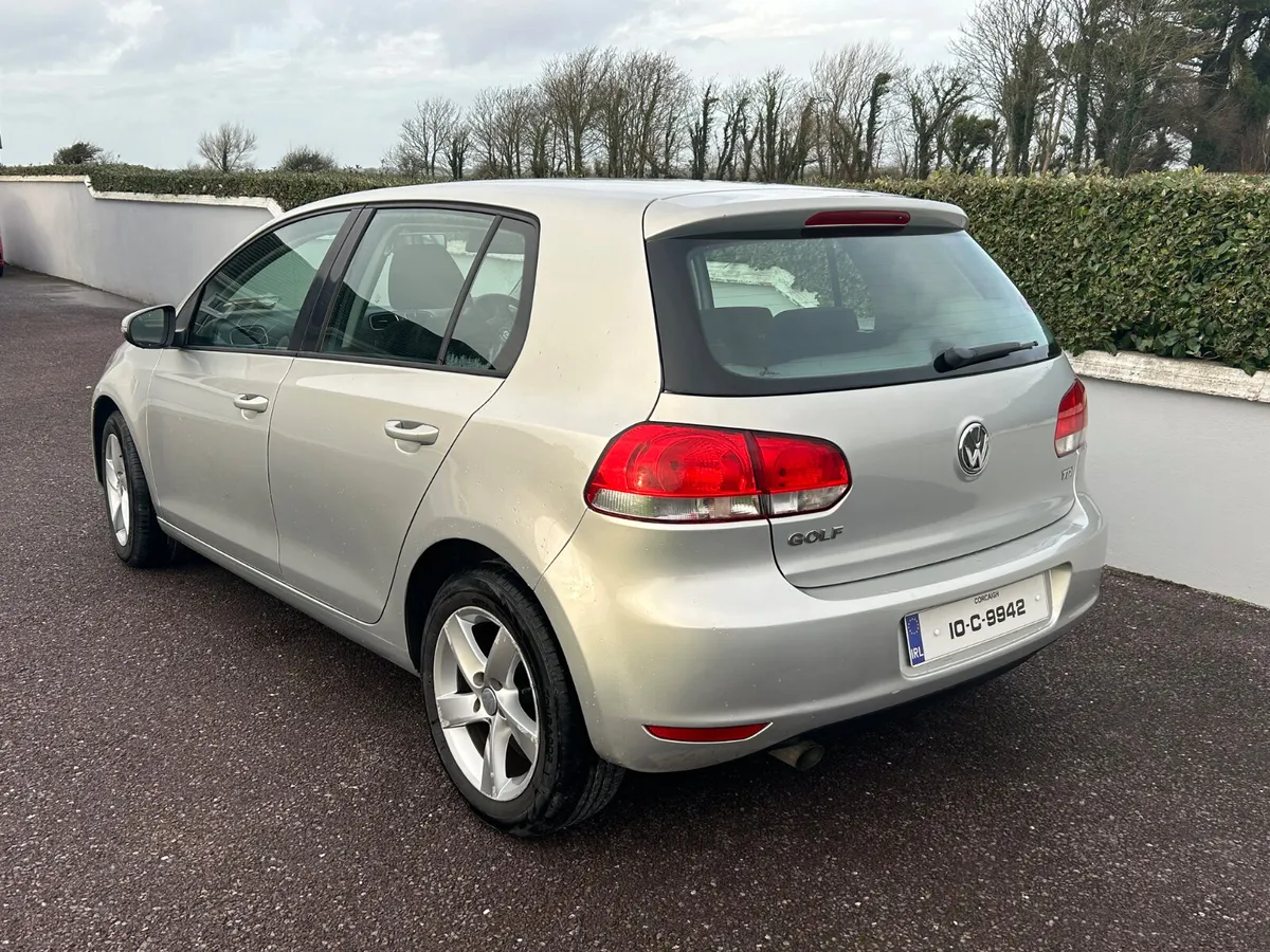 Volkswagen Golf 2010 LOW miles new NCT - Image 3