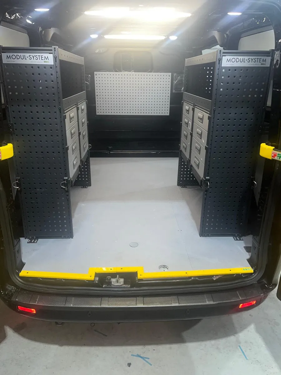 Ford Transit Custom 2022 (Twin sliding doors) - Image 4