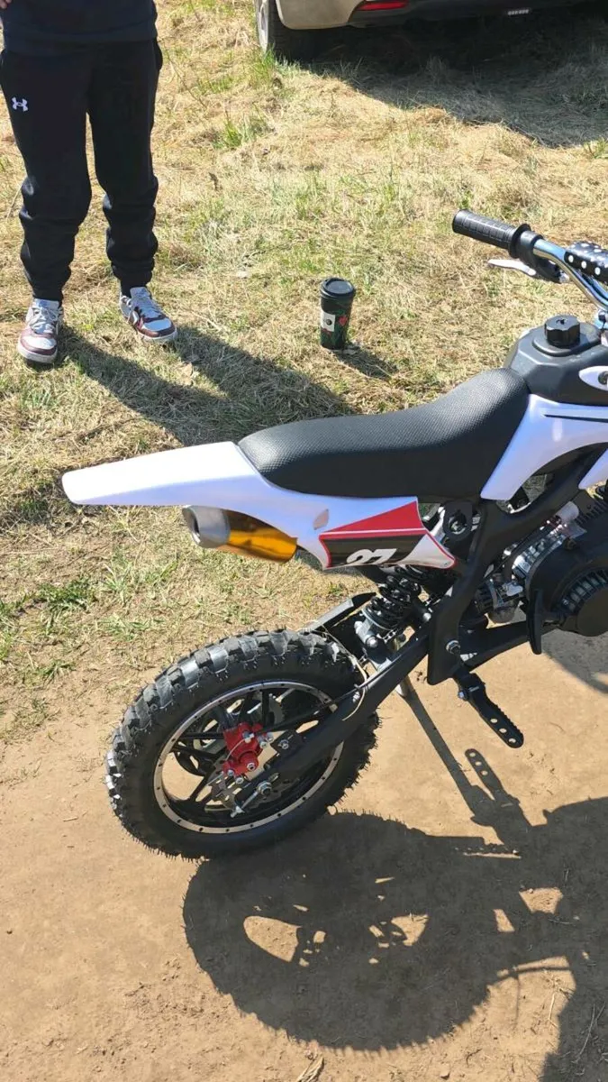49cc Kids’ Petrol Mini Dirt Bike brand new - Image 2