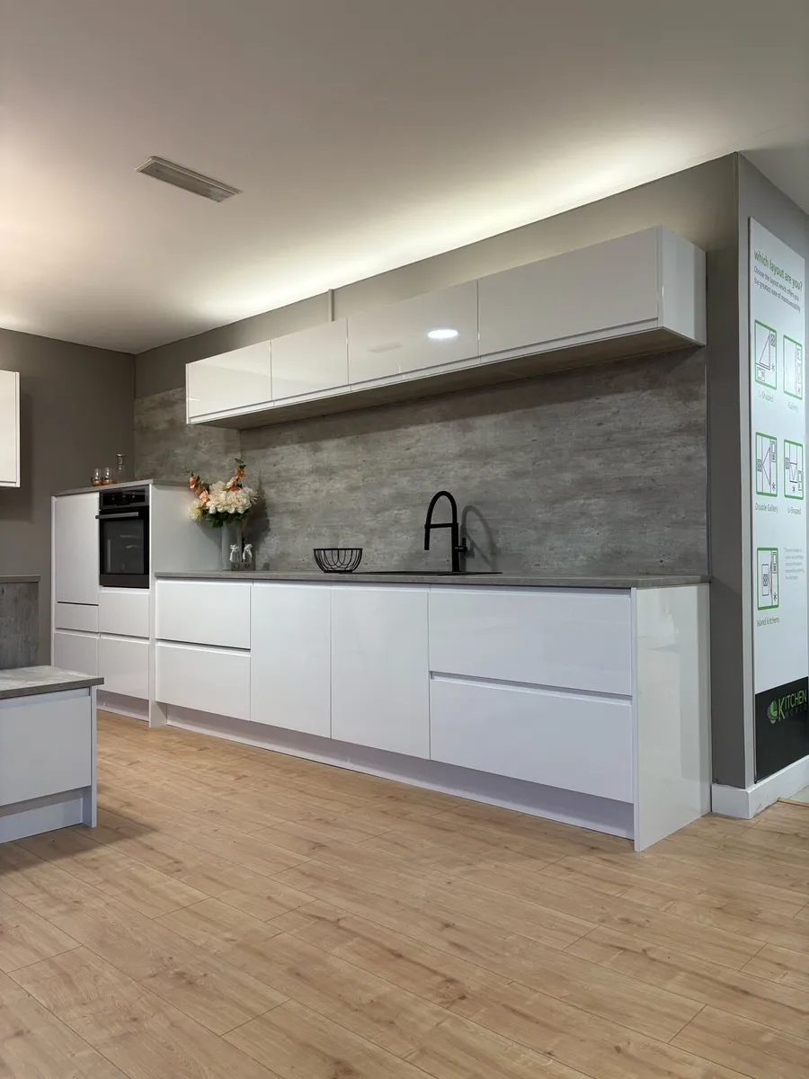 Kitchen : Ex Disolay - Image 4