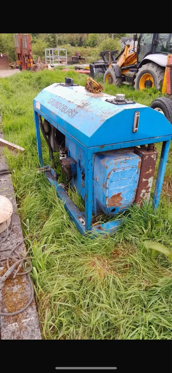 Pipe bursting rig - Image 2