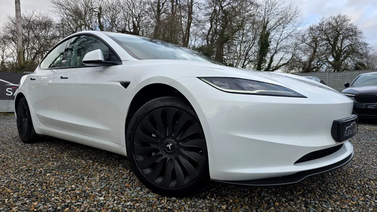 🔥 2024 Tesla Model 3 Highland RWD Low Miles - Image 4