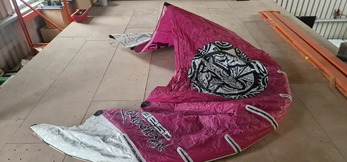 Best Kahoona 7.5 Kite Surfing - Image 1