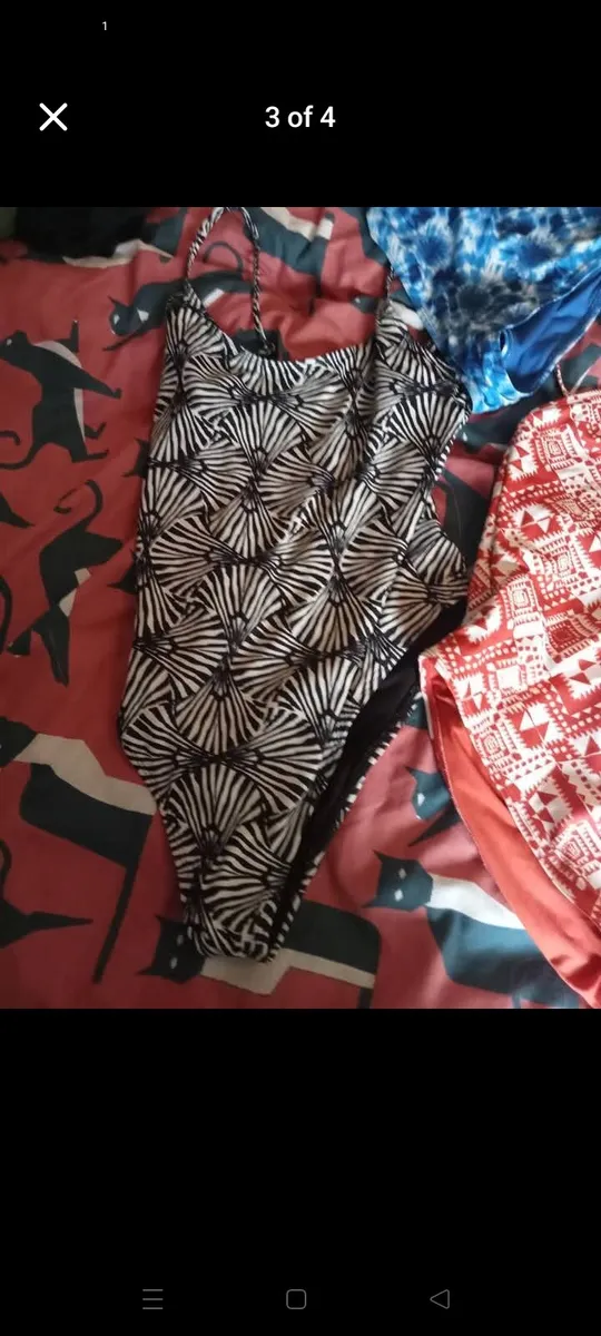 Ladies swimsuit bundle size 10 - Image 4