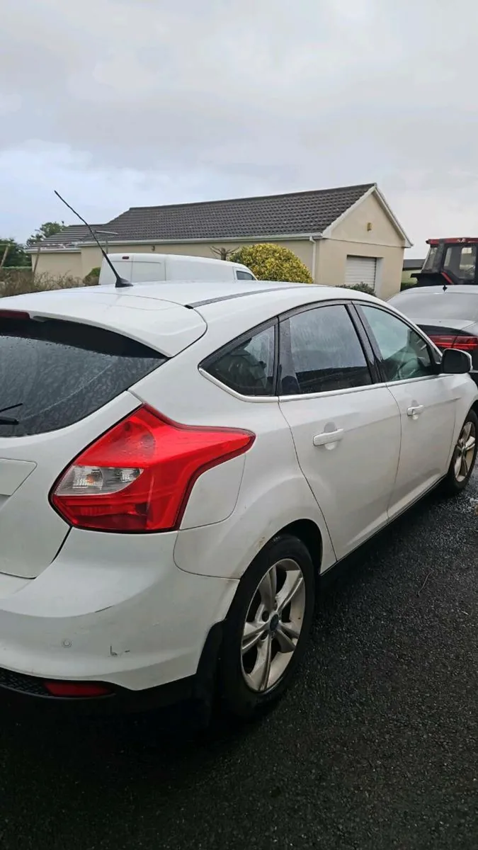 2011 Ford focus - Image 4