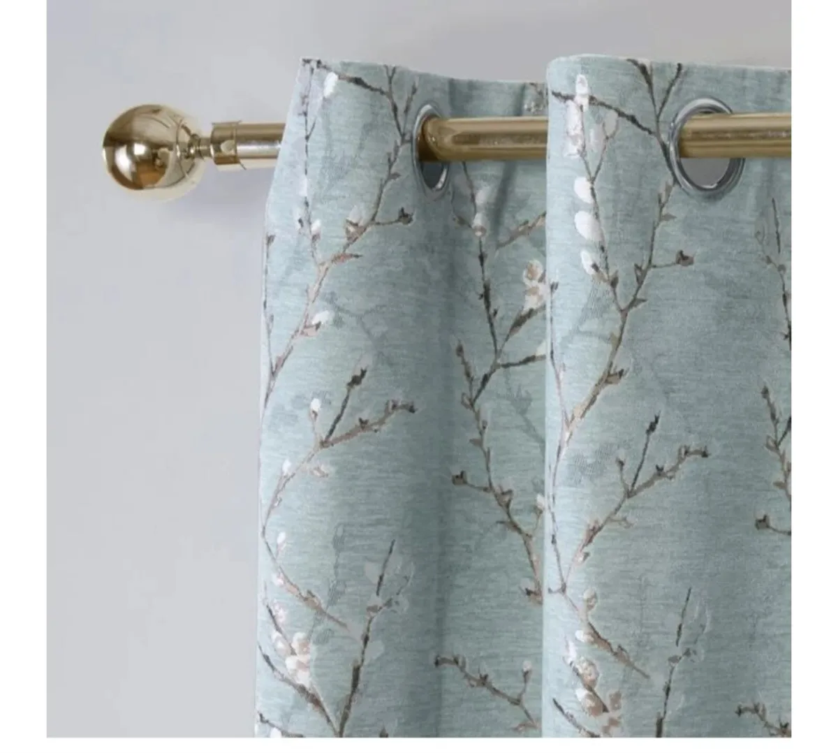 66x90 Nicole Day brand new curtains - Image 1