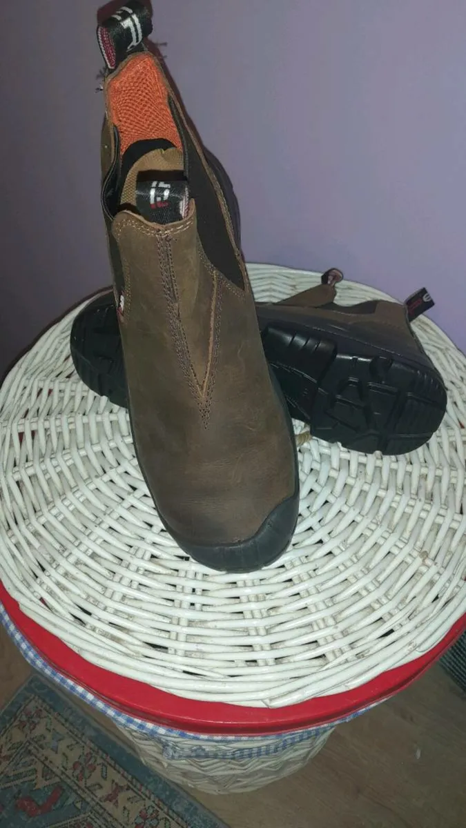 New Leather Steel toe safety boots - Image 2